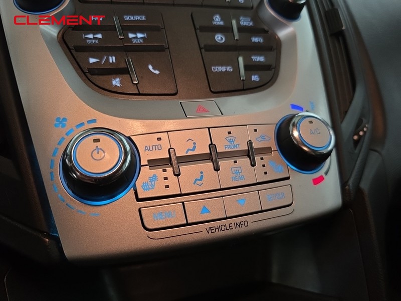 Chevrolet Equinox Vehicle Image 17