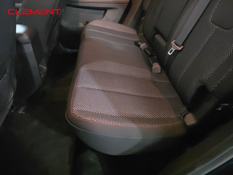 Chevrolet Equinox Vehicle Image 25