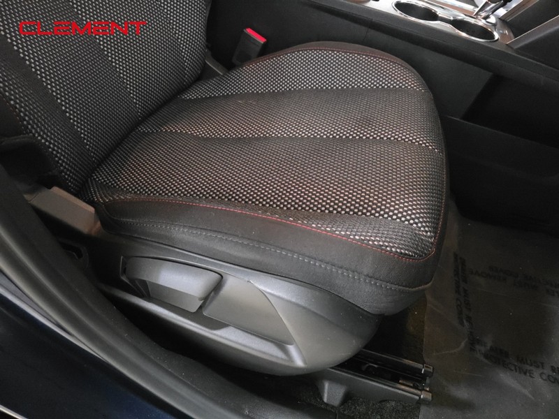 Chevrolet Equinox Vehicle Image 28