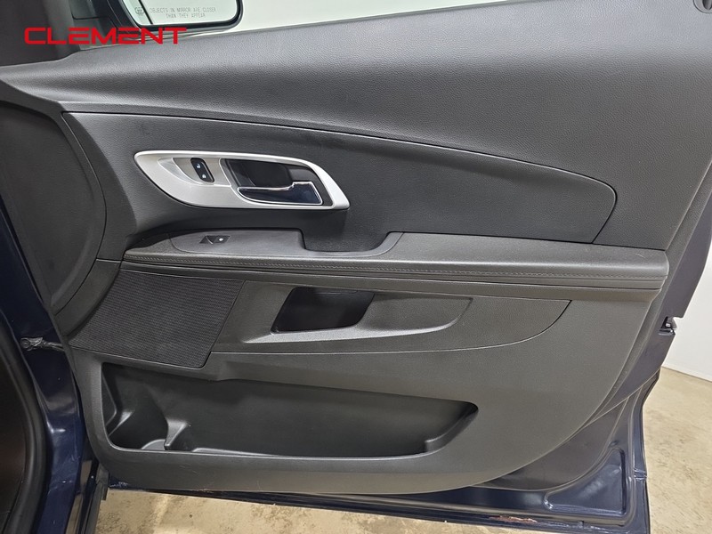 Chevrolet Equinox Vehicle Image 30