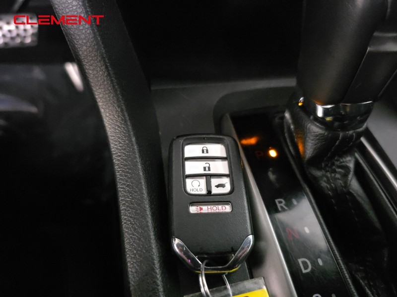 Honda Civic Hatchback Vehicle Image 20