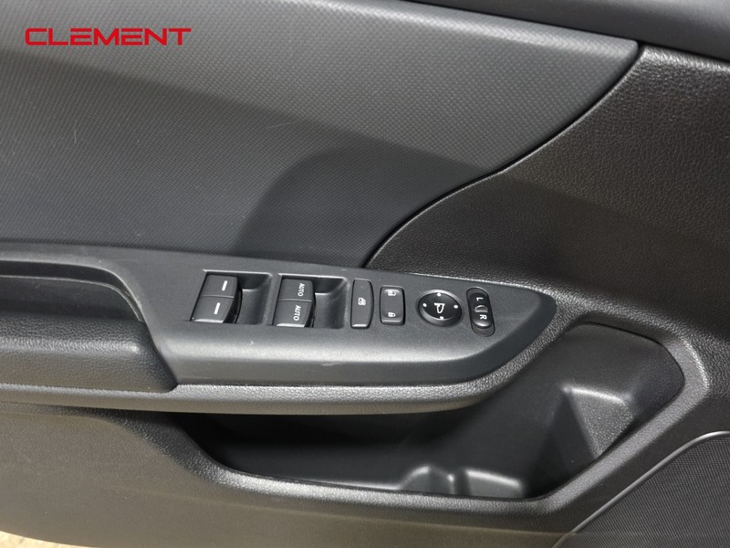 Honda Civic Hatchback Vehicle Image 21