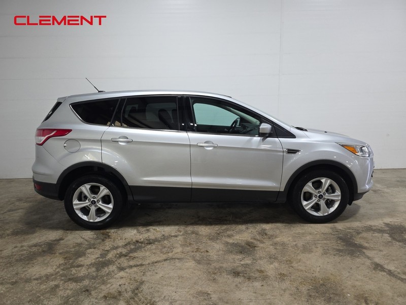 Ford Escape Vehicle Image 05