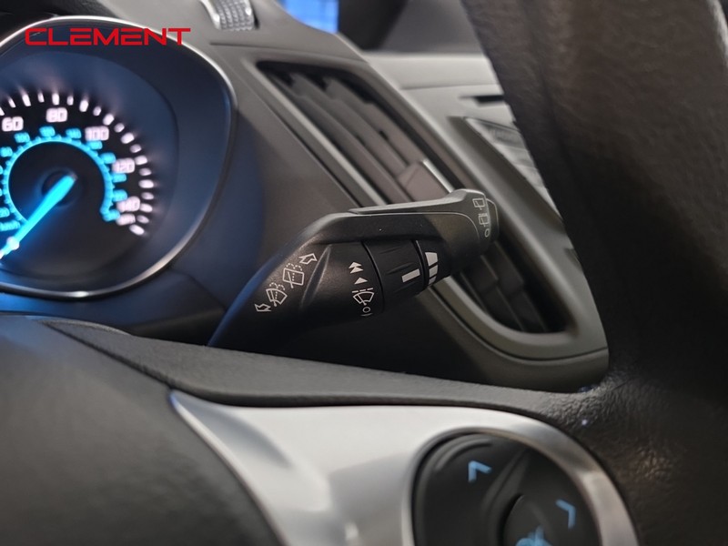 Ford Escape Vehicle Image 14