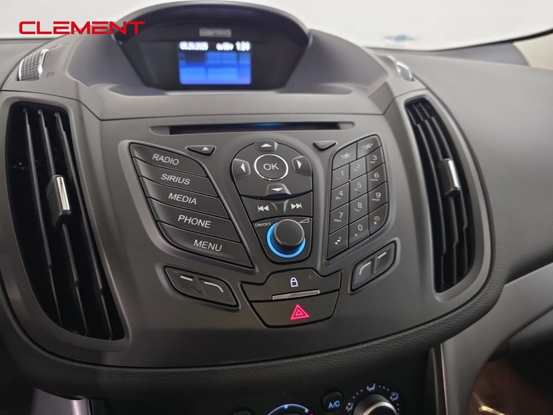 Ford Escape Vehicle Image 16