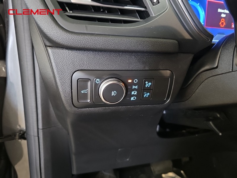 Ford Escape Vehicle Image 13