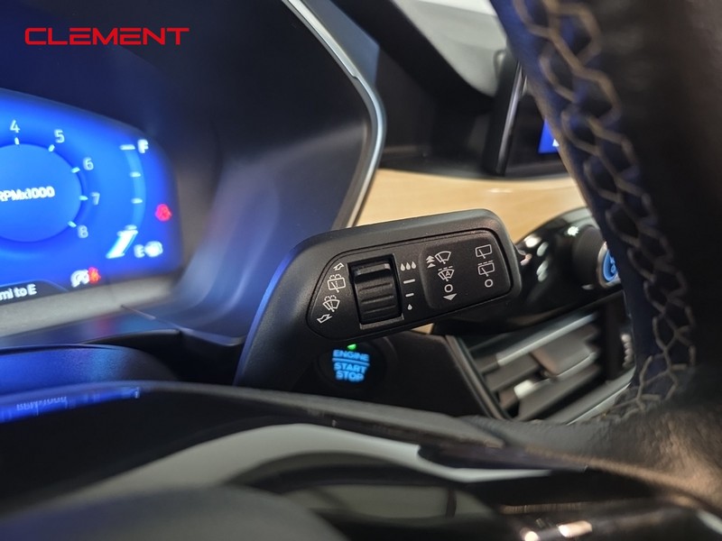 Ford Escape Vehicle Image 16