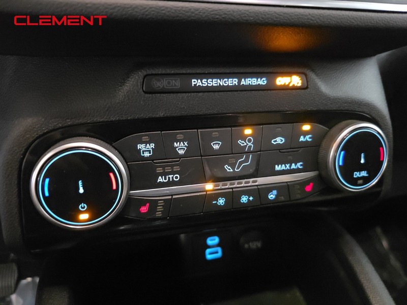 Ford Escape Vehicle Image 21