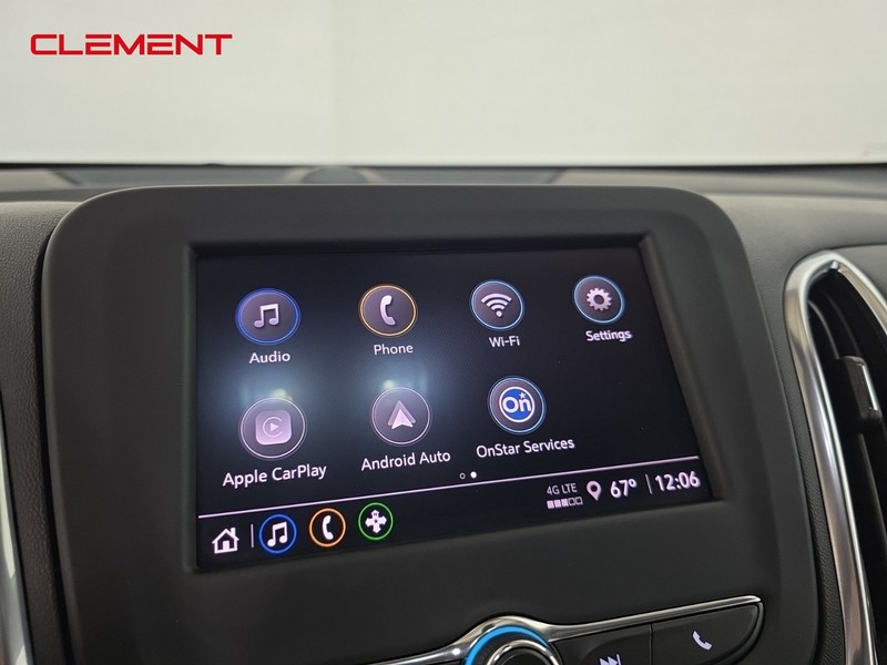 Chevrolet Equinox Vehicle Image 16