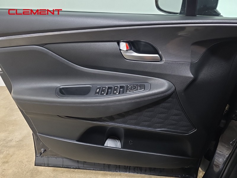 Hyundai Santa Fe Vehicle Image 20