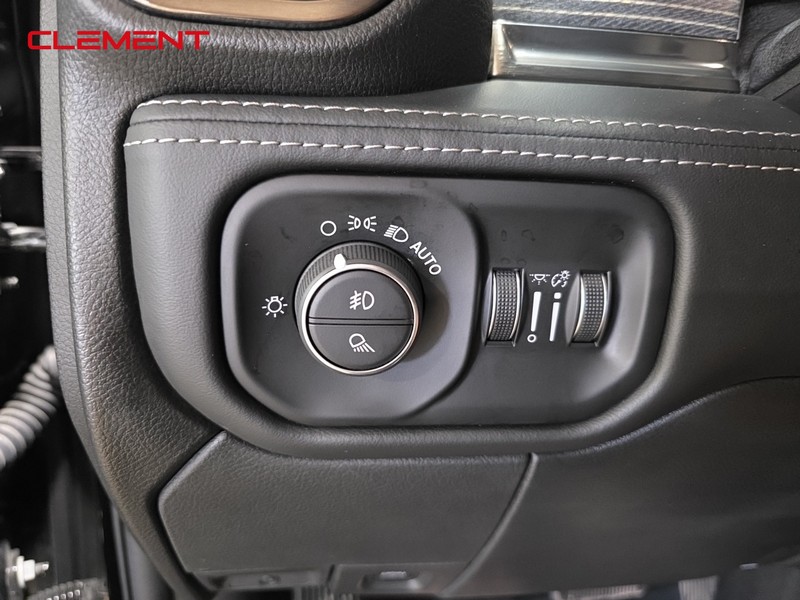 Ram 2500 Vehicle Image 14