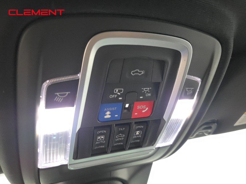 Ram 2500 Vehicle Image 24
