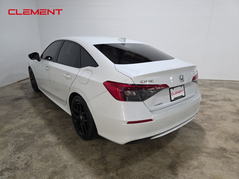 Honda Civic Sedan Vehicle Image 08