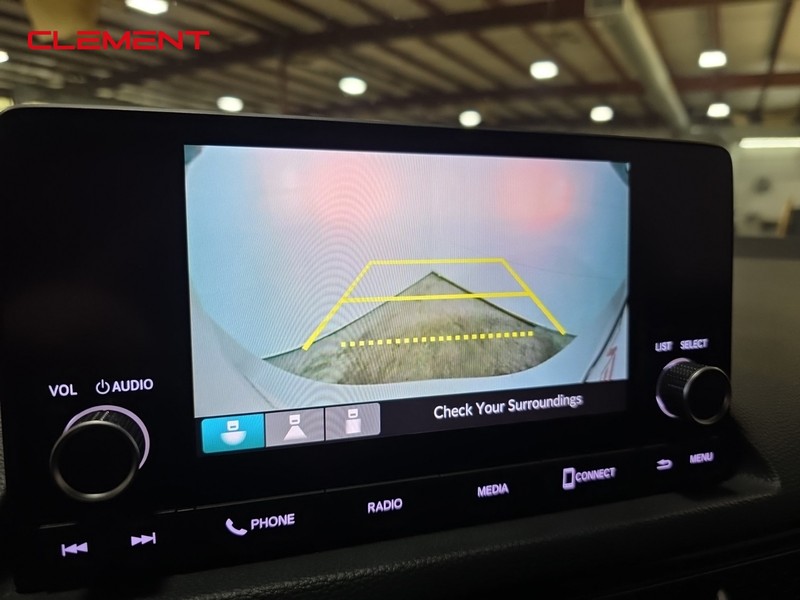 Honda Civic Sedan Vehicle Image 16