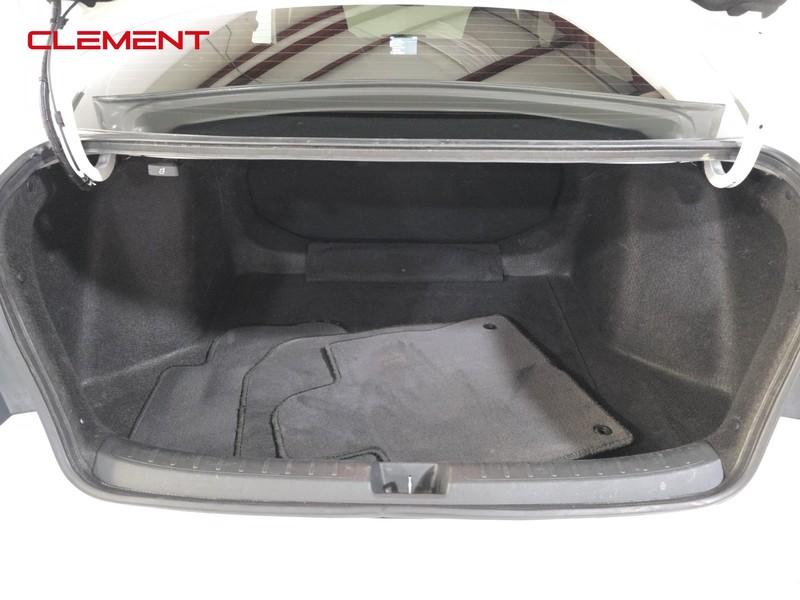 Honda Civic Sedan Vehicle Image 27