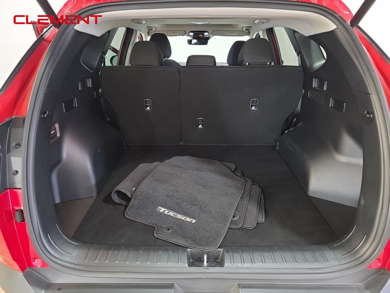 Hyundai Tucson Vehicle Image 29