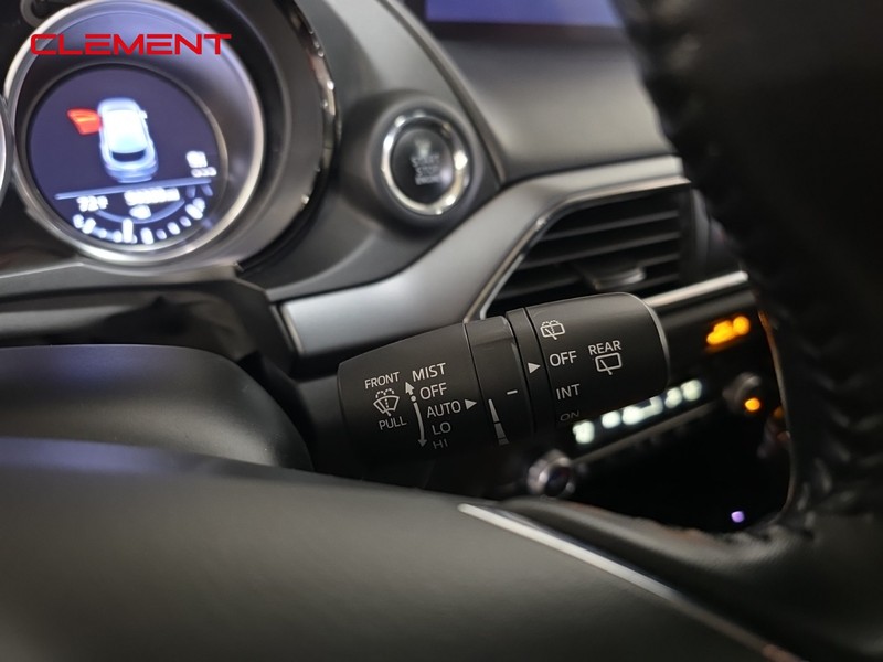 Mazda CX-9 Vehicle Image 13