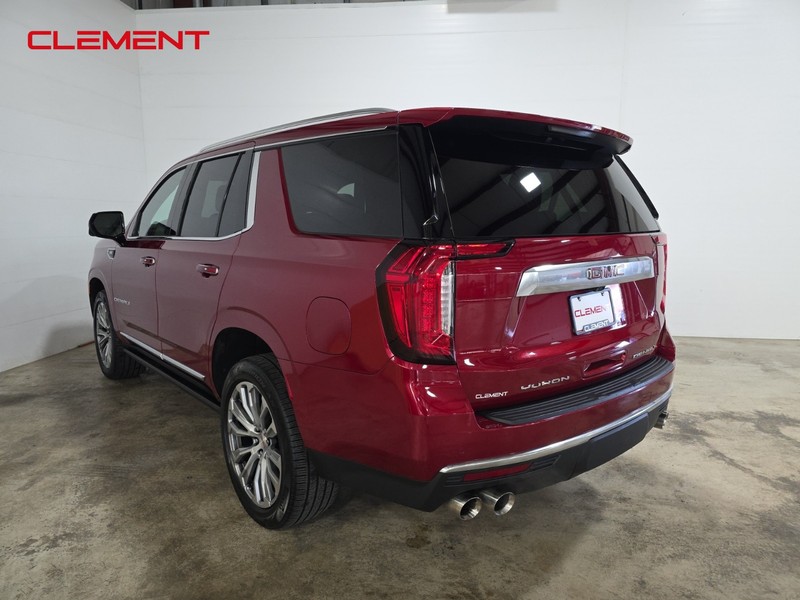 GMC Yukon Vehicle Image 08