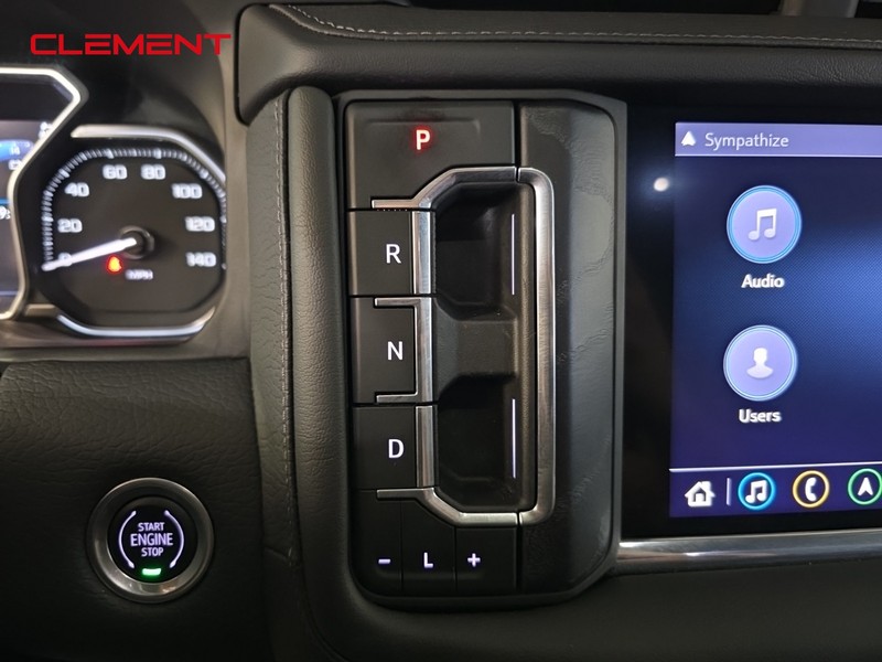 GMC Yukon Vehicle Image 18