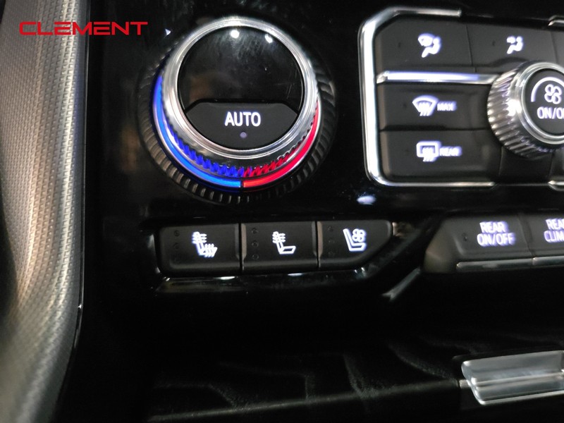 GMC Yukon Vehicle Image 20