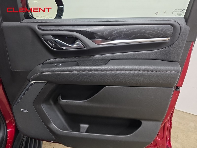 GMC Yukon Vehicle Image 36