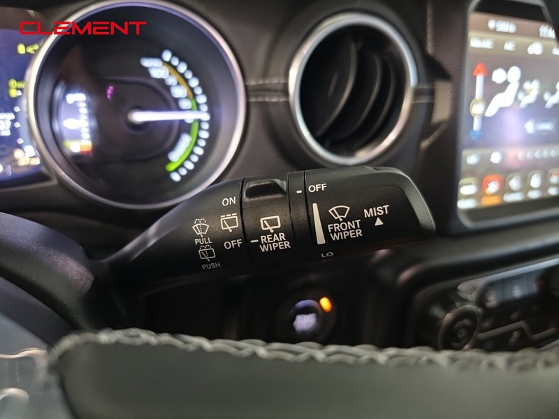 Jeep Wrangler 4xe Vehicle Image 14