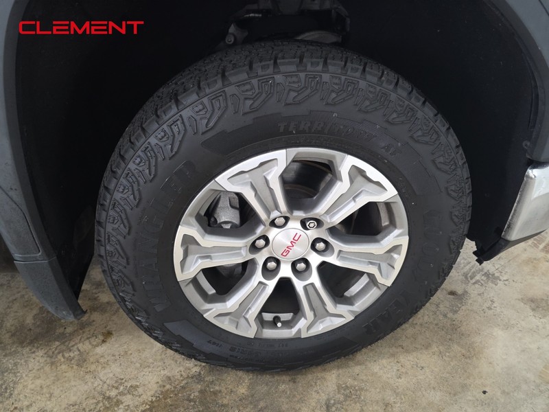 GMC Sierra 1500 Vehicle Image 25