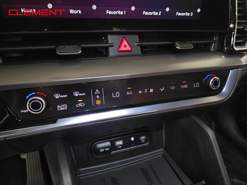 Kia Sportage Vehicle Image 18