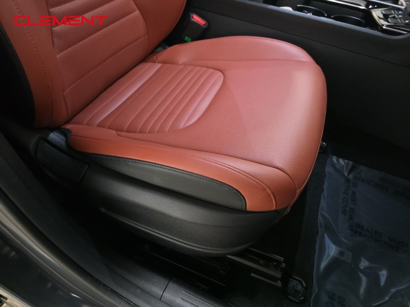 Kia Sportage Vehicle Image 33