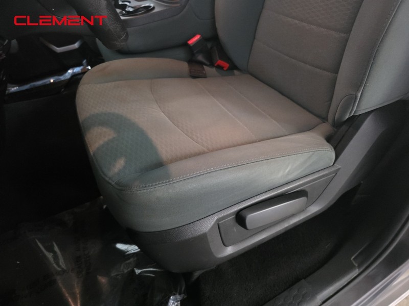 Ram 1500 Vehicle Image 22