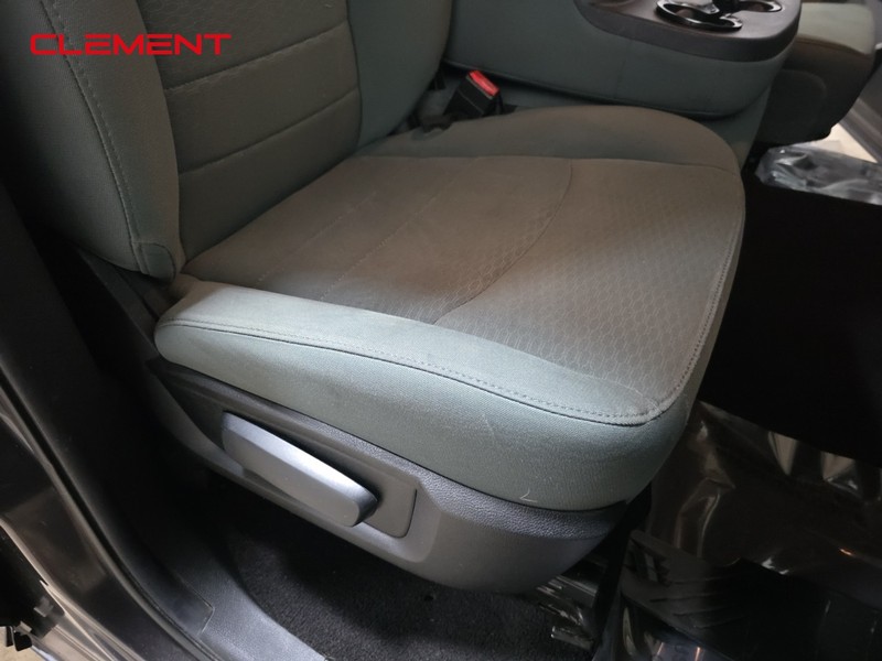 Ram 1500 Vehicle Image 27