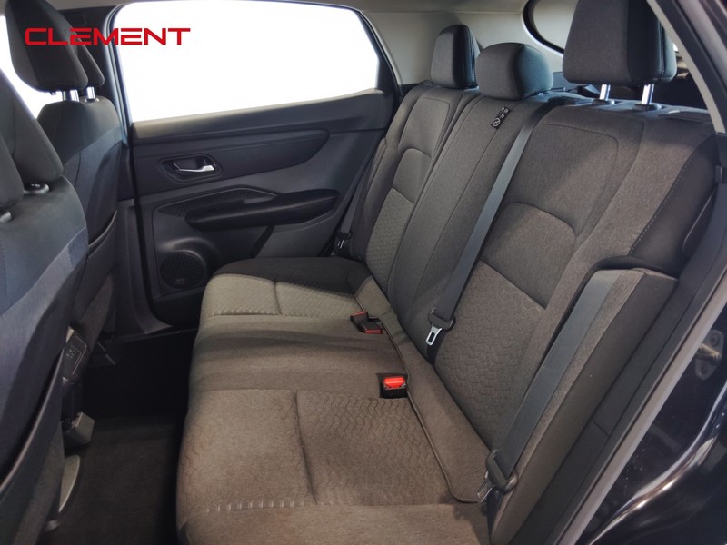 Nissan Ariya Vehicle Image 32