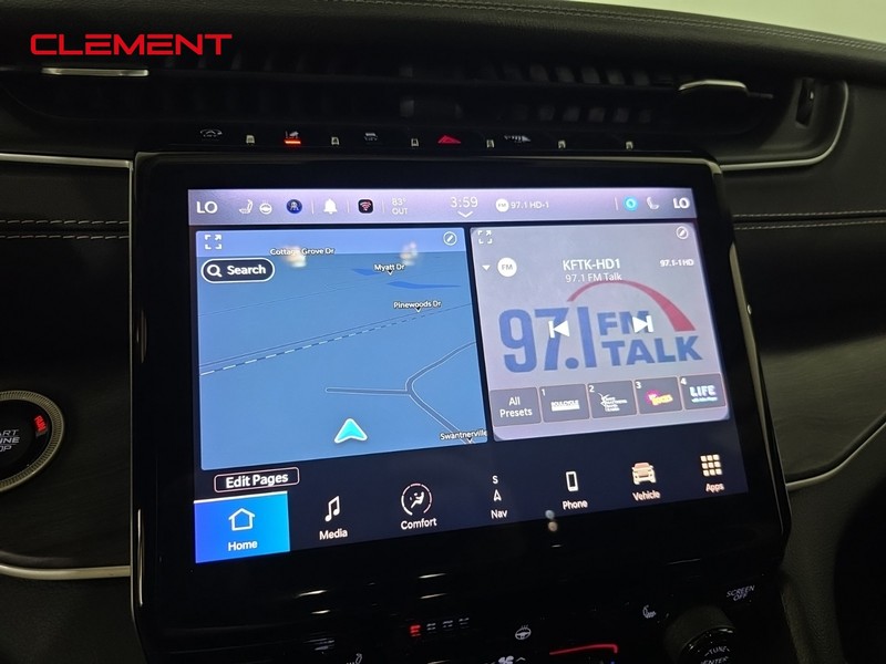 Jeep Grand Cherokee L Vehicle Image 18