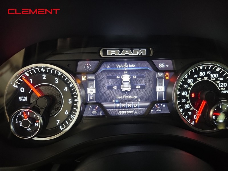 Ram 1500 Vehicle Image 15