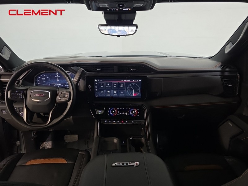 GMC Sierra 2500HD Vehicle Image 11