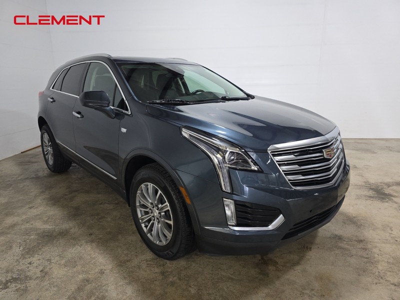 Cadillac XT5 Vehicle Image 03