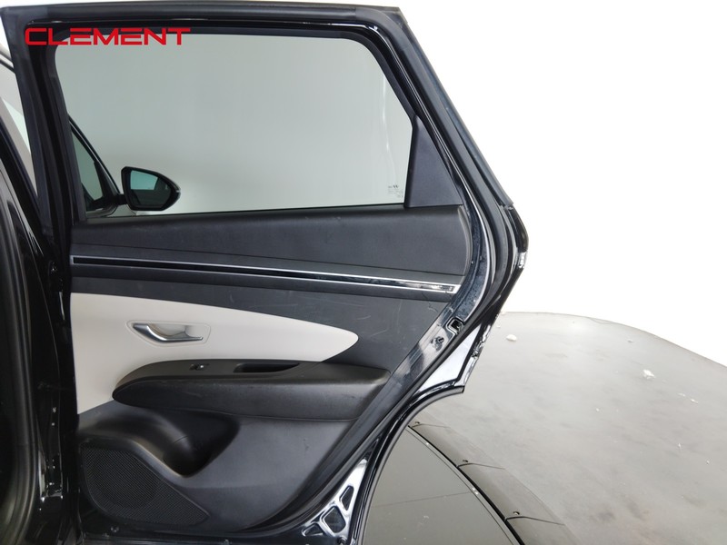Hyundai Tucson Vehicle Image 35