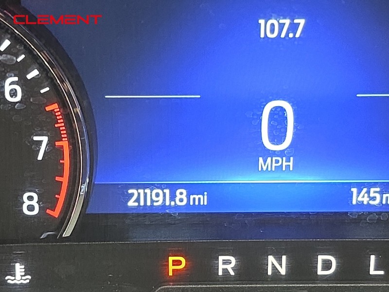 Ford Explorer Vehicle Image 17