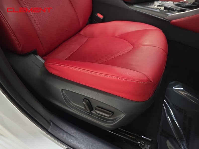 Toyota Camry Vehicle Image 29