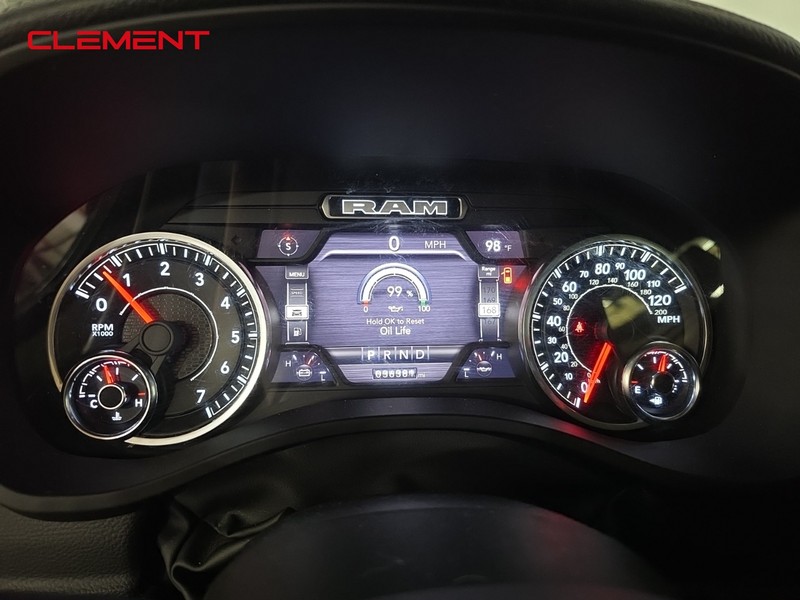 Ram 1500 Vehicle Image 15