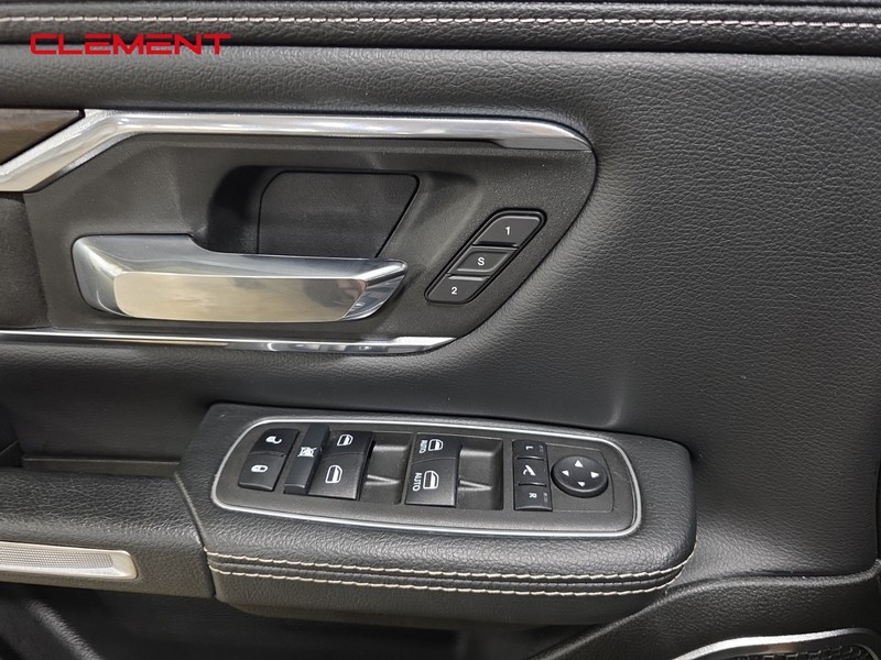 Ram 1500 Vehicle Image 24