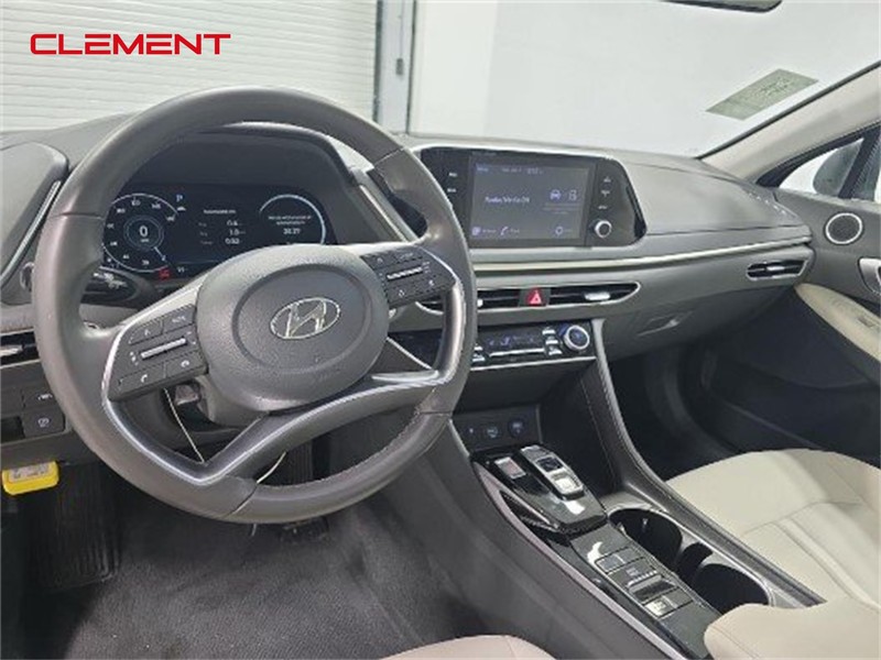 Hyundai Sonata Vehicle Image 04