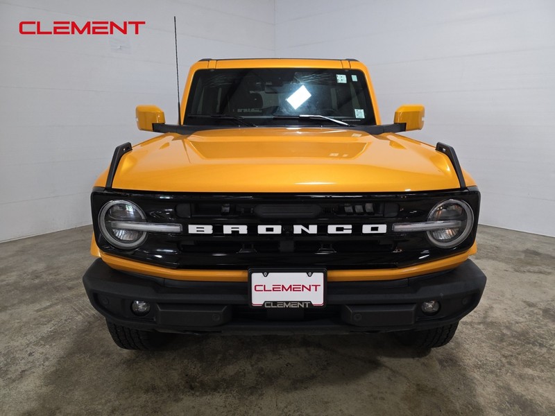 Ford Bronco Vehicle Image 02