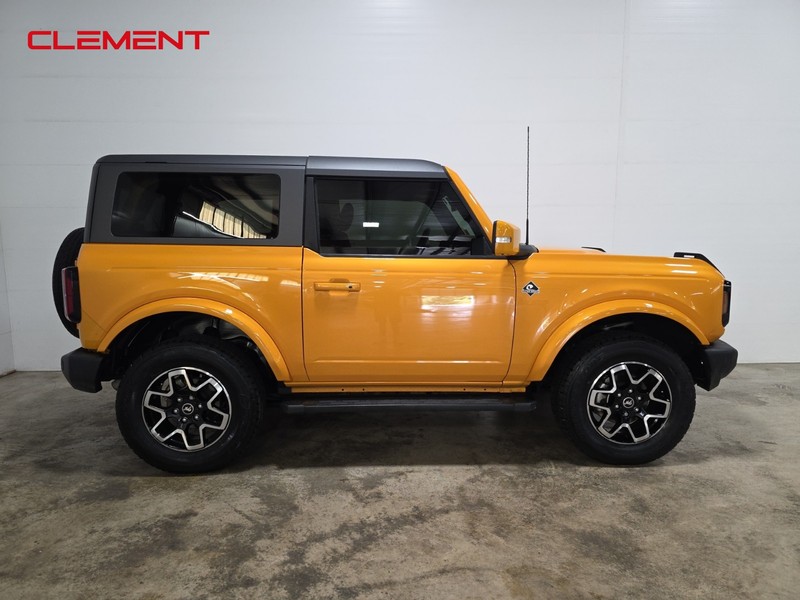 Ford Bronco Vehicle Image 05