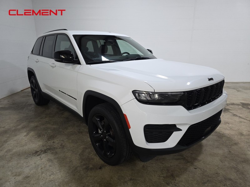 Jeep Grand Cherokee Vehicle Image 03