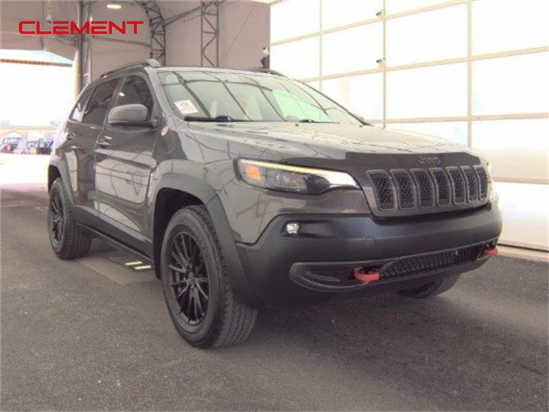 Jeep Cherokee Vehicle Image 02