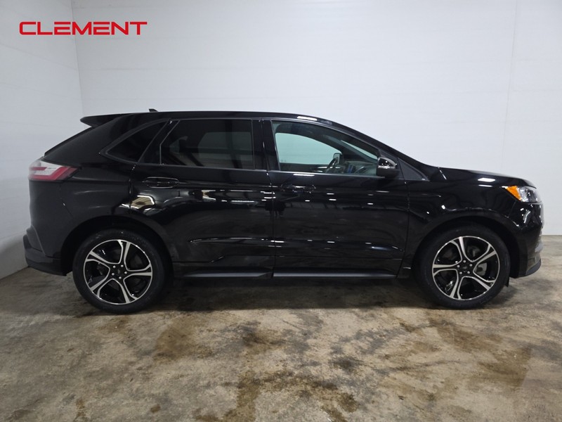 Ford Edge Vehicle Image 04