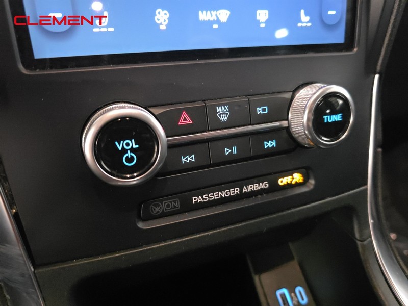 Ford Edge Vehicle Image 18