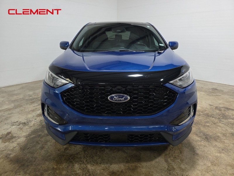 Ford Edge Vehicle Image 02
