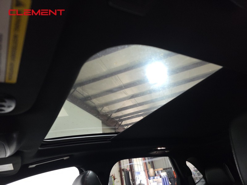 Ford Edge Vehicle Image 19